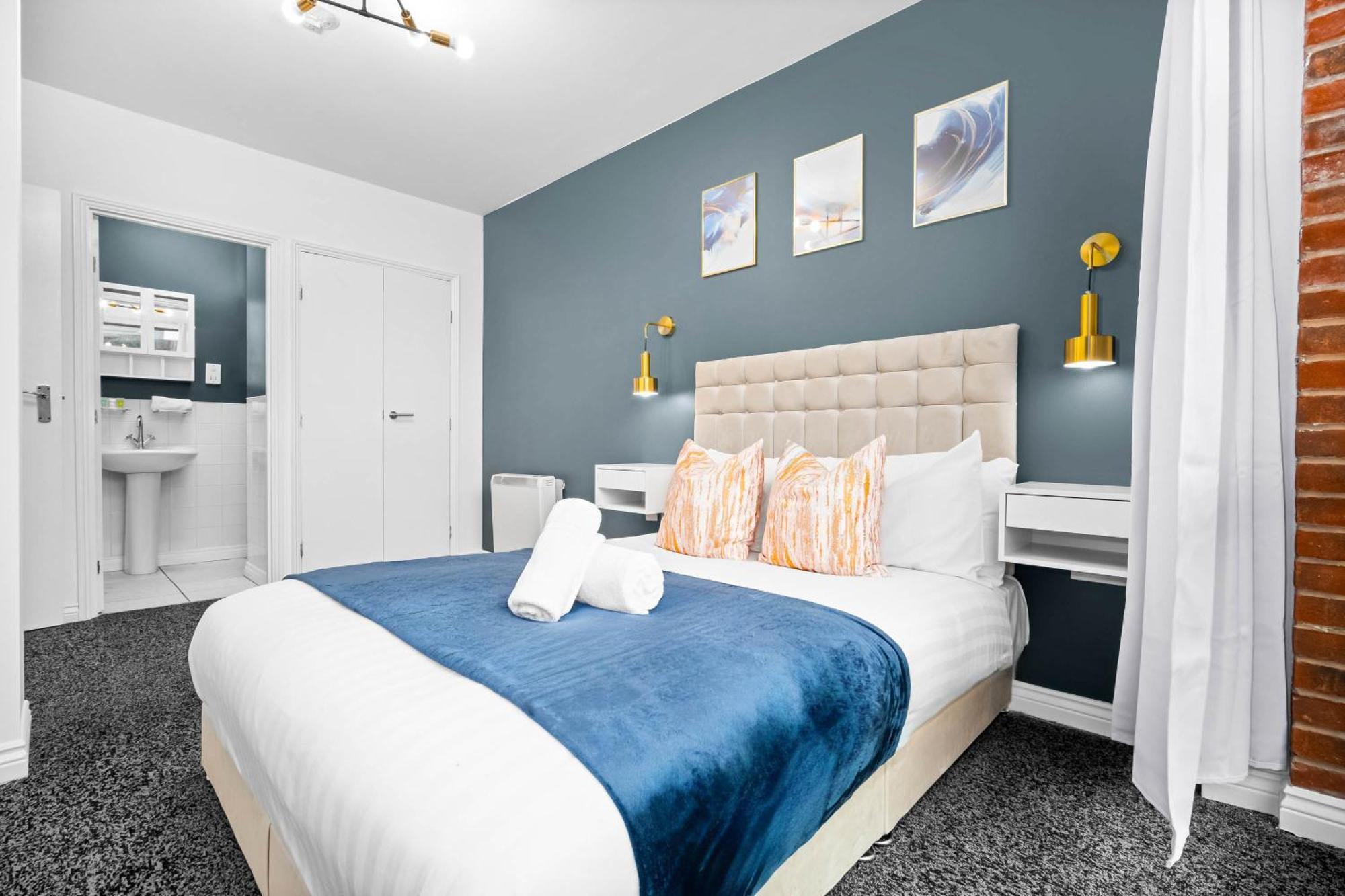 Luxury Two Bedroom Apartment - City Ceentre - Balcony - Jq - Netflix & Wifi - 11B Birmingham Buitenkant foto