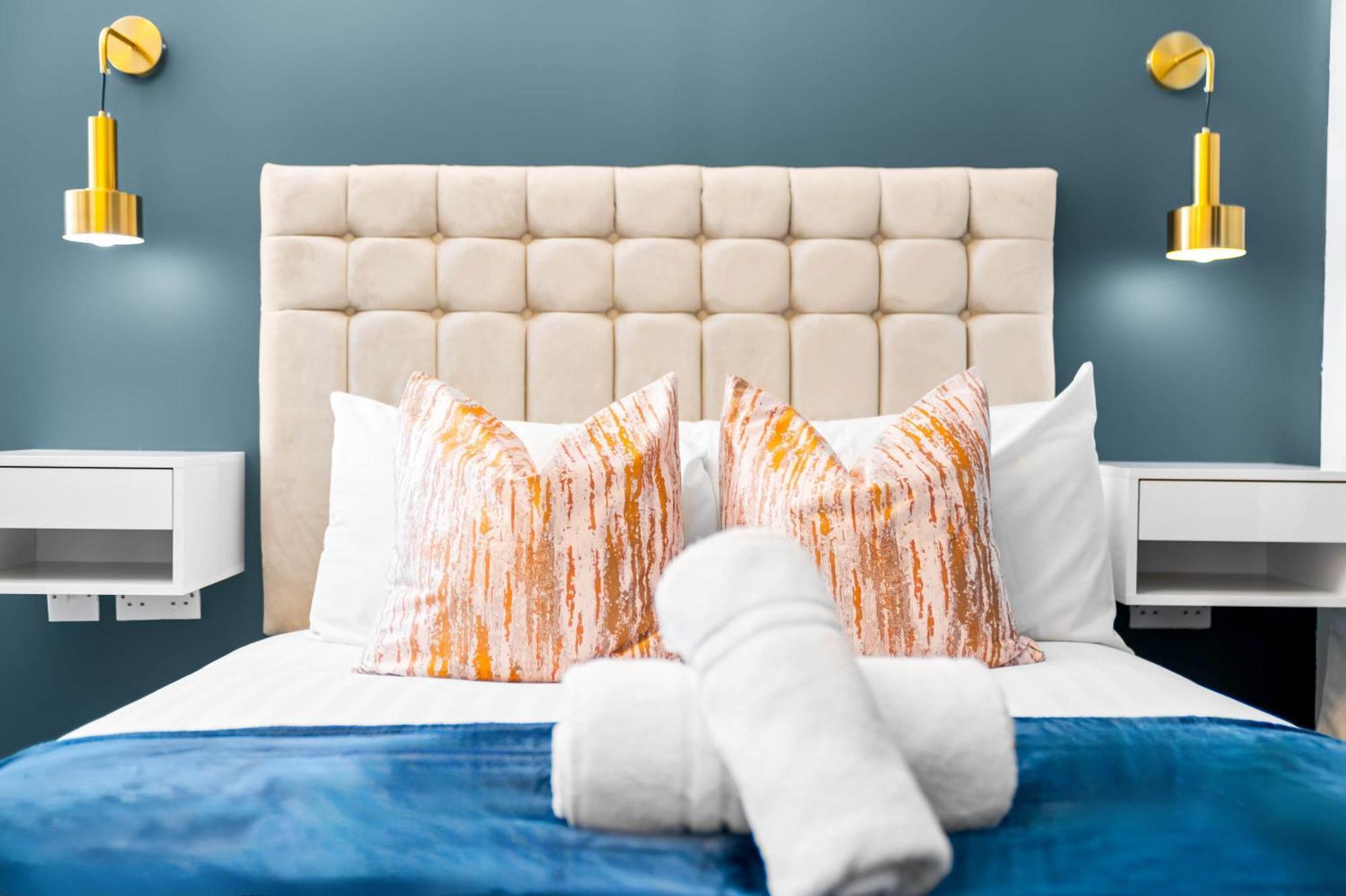 Luxury Two Bedroom Apartment - City Ceentre - Balcony - Jq - Netflix & Wifi - 11B Birmingham Buitenkant foto