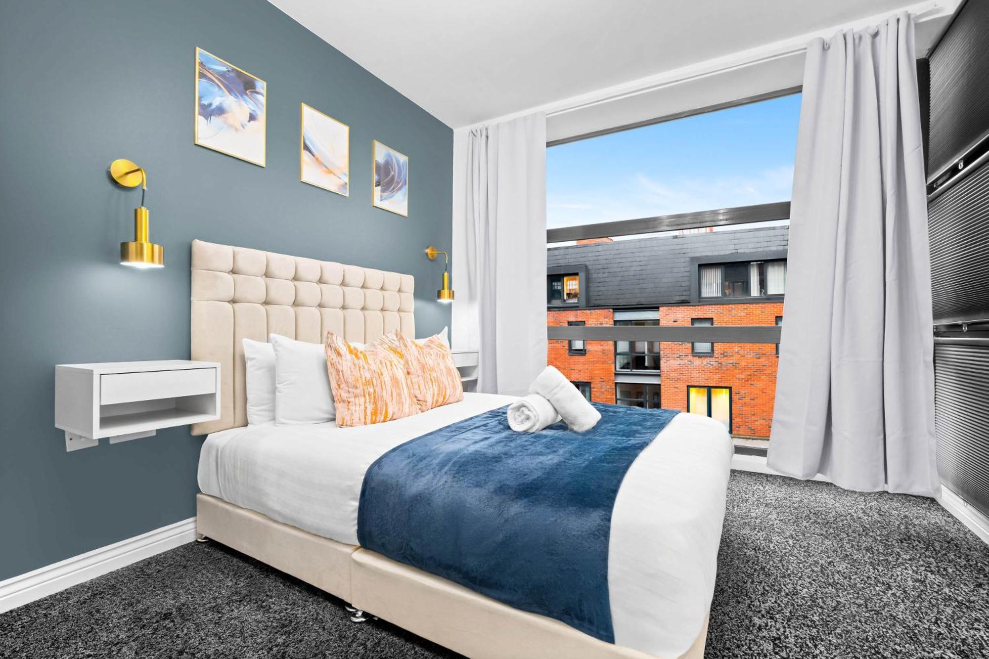 Luxury Two Bedroom Apartment - City Ceentre - Balcony - Jq - Netflix & Wifi - 11B Birmingham Buitenkant foto